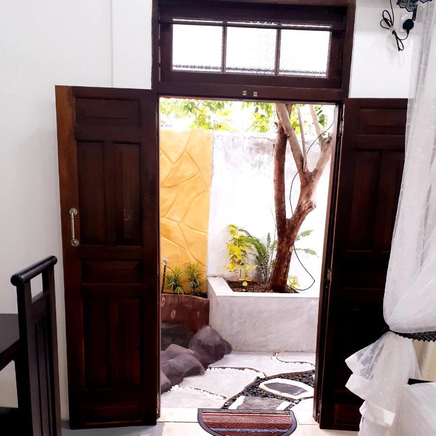 Dihini Villa Unawatuna Exterior photo